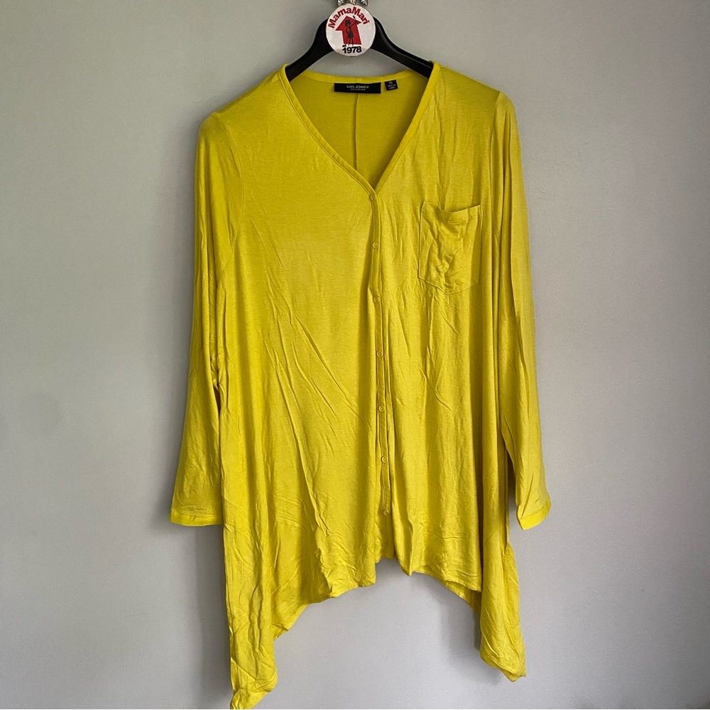 NEW Kris Jenner Kollection V-Neck Long Sleeve Top